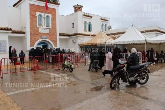 Béja: 250 bénéficiaires d’une caravane de santé en ophtalmologie à Testour [Photos]