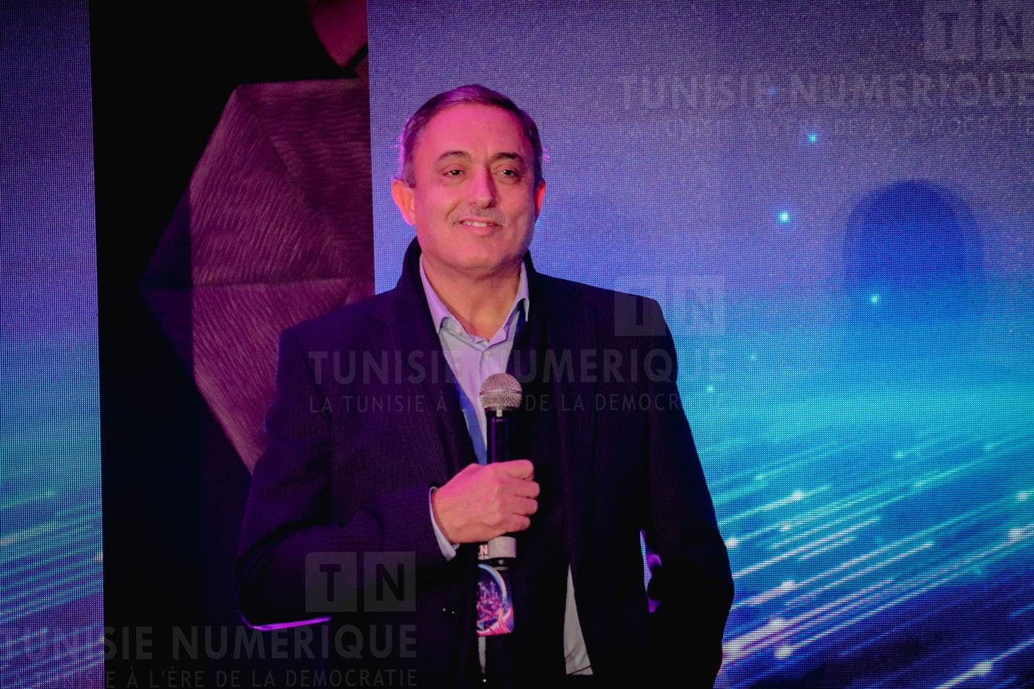 Tunisie Telecom lance avec succès  et en avant-première sa fibre 1 GIGA  pour les particuliers