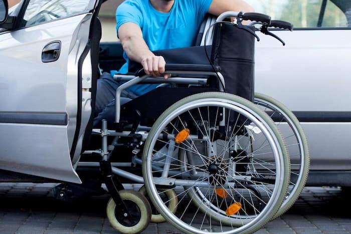 Automobiles  – Personnes ayant un handicap physique: Conditions et procédures de bénéfice du privilège fiscal