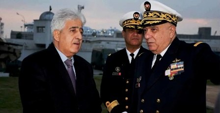 Tunisie – Le ministre de la défense inspecte des unités de l’armée