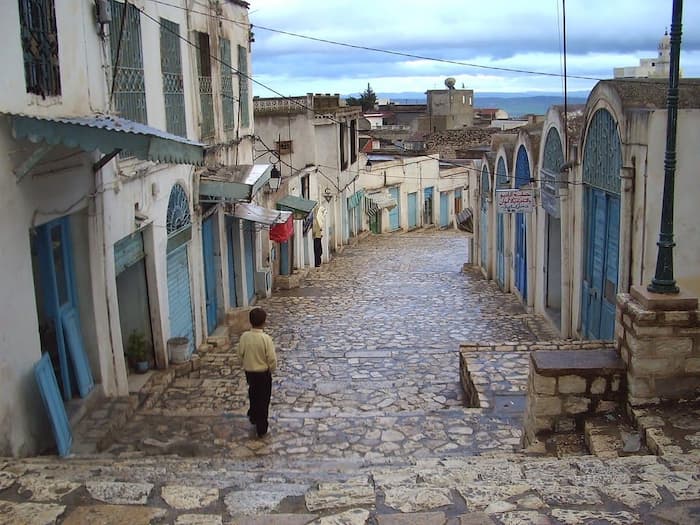 Fortes pluies et chutes de grêles attendues cette nuit à Jendouba, Béja et Bizerte