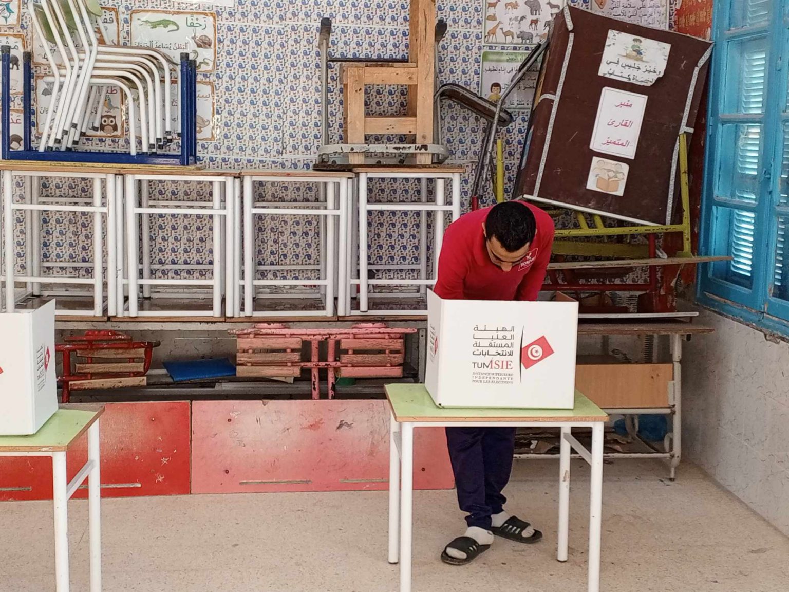 Gabès : Le processus de vote démarre dans des conditions normales [Photos]