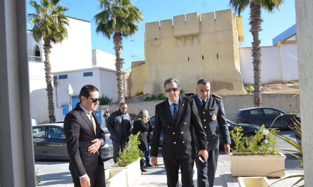 Le gouverneur de Sousse en visite inopinée au siège de la SRT [Photos]