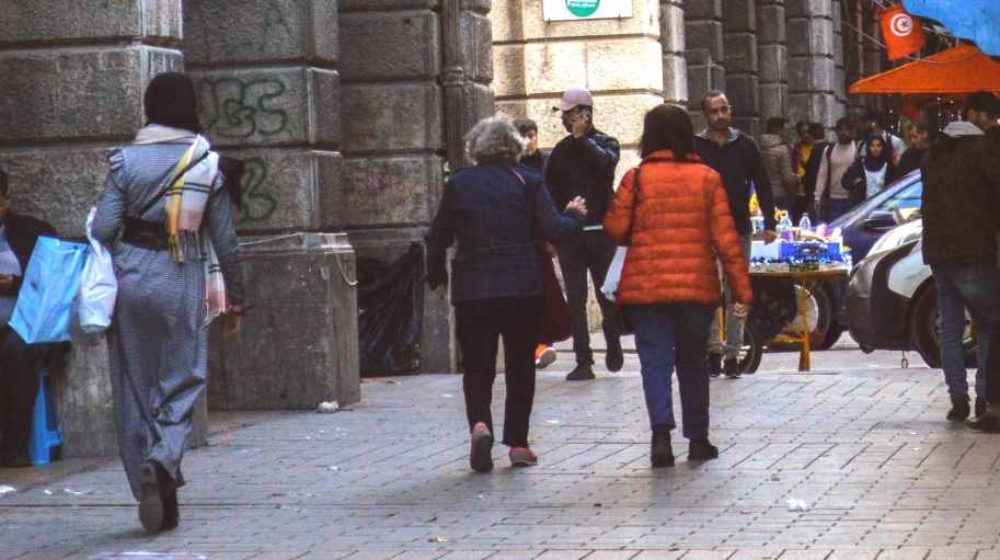 Des obstacles culturels et matériels empêchent la participation active des femmes au marché du travail