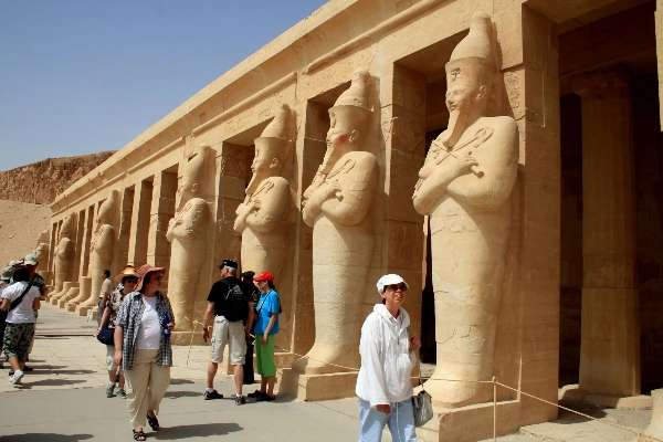 L’Egypte a réalisé un record dans le tourisme entrant en 2023