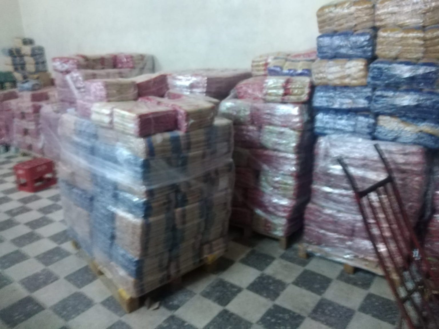 Kairouan: Distribution de 13 tonnes de sucre dans diverses délégations