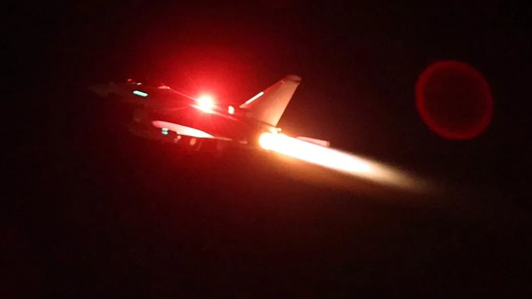 Escalade ! Raid aérien des États-Unis et du Royaume-Uni contre les Houthis au Yémen