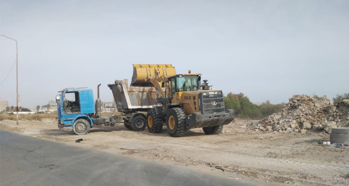 Gabès: Le Groupement Chimique Tunisien entame le nettoyage de la plage de Sidi Abdeslam