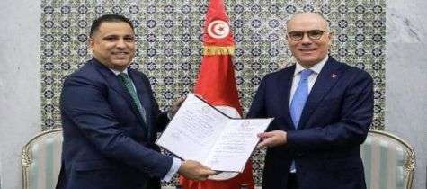 Tunisie – Nabil Ammar reçoit les lettres de créance du nouvel ambassadeur de Libye