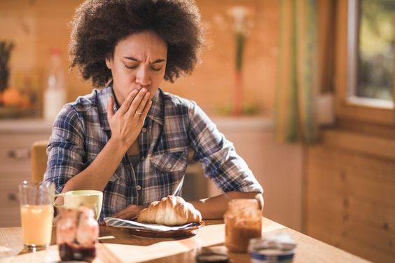 Le manque de sommeil peut-il entraîner une prise de poids ?