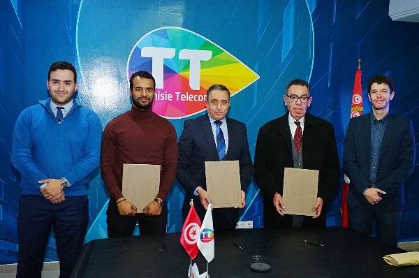 Tunisie Telecom annonce la signature de son partenariat avec la Municipalité du Bardo et Wayout