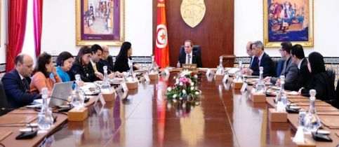 Tunisie – Création d’un comité pour évaluer l’impact de l’interdiction de la sous-traitance