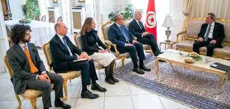 Tunisie – Paris : Hachani reçoit le président du MEDEF