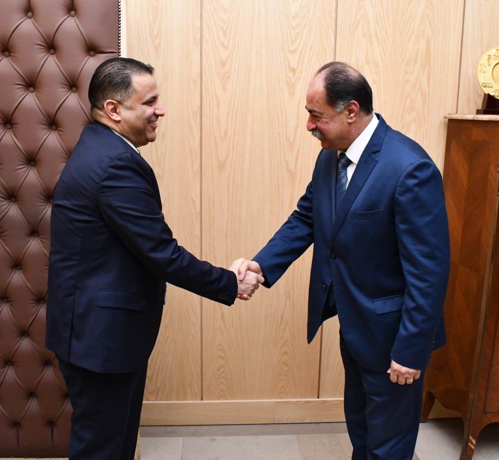 L’amélioration des déplacements transfrontaliers des citoyens objet d’une rencontre entre le ministre de l’Intérieur et l’ambassadeur libyen