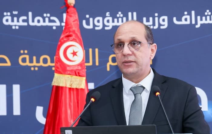 Emploi: Malek Ezzehi annonce un plan pour mettre fin aux contrats sous-traitance
