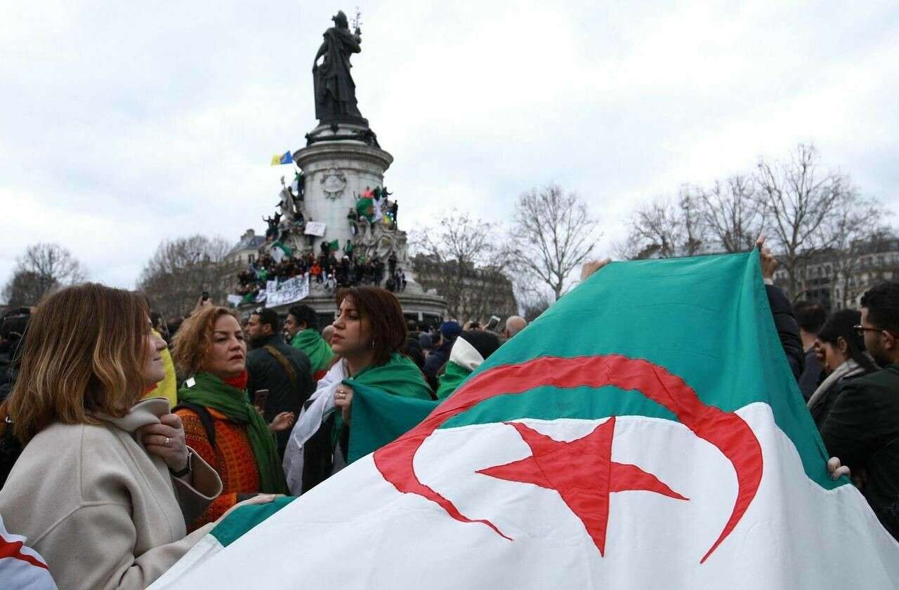 L’extrême droite française s’oppose aux hommages algériens : Une interdiction qui fait débat