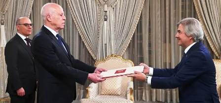 Tunisie – Saïed reçoit les lettres de créances de deux nouveaux ambassadeurs
