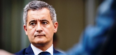 France : Darmanin commente l’acte islamophobe de la tête de cochon devant une Mosquée