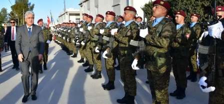 Tunisie – Le ministre de la défense visite le régiment d’infanterie mécanisé au Kef