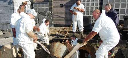 Exhumation des corps de six migrants supposés de nationalité tunisienne à Trapani et Italie