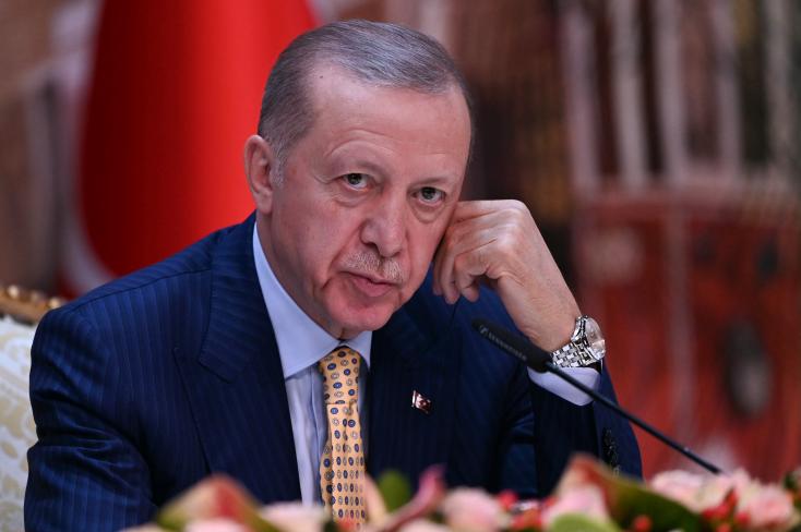 Erdogan n’a peur de rien : il soutient “fermement” le Hamas…pourtant il continue son business avec Israël