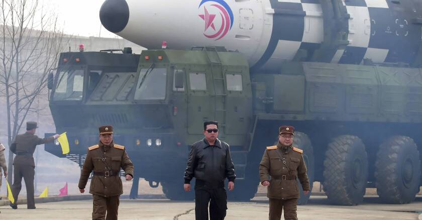 La Corée du Nord accueille Blinken avec des tirs de missiles balistiques, Kim Jong-un veut son statut de 1er Danger mondial