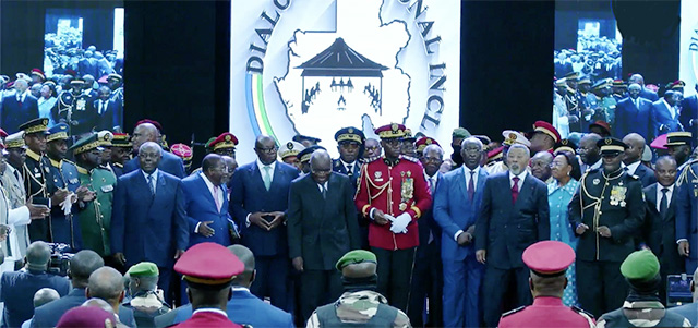 Gabon : Après le coup d’Etat la lumière constitutionnelle, alors que le Mali, la Guinée et le Burkina Faso s’enfoncent