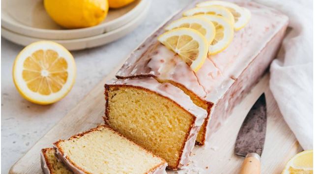 Gâteau au citron avec glaçage citron : Un délice rafraîchissant