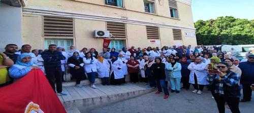 Tunisie – Le personnel de l’hôpital de Gafsa proteste suite au décès d’un ambulancier