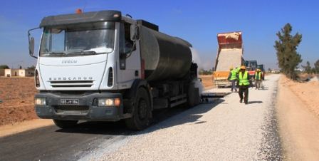 Tunisie – Le ministère de l’équipement entame un programme d’entretien des routes numérotées endommagées
