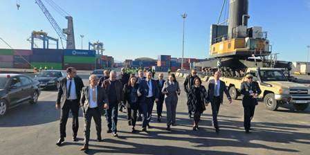 Tunisie – La ministre chargée des transports en visite d’inspection aux ports de Rades et de La Goulette