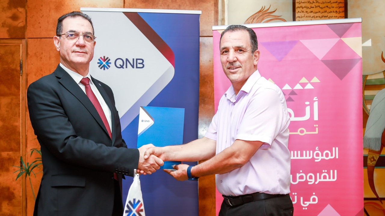 QNB accorde un prêt à hauteur de 50 Millions de Dinars à l’institution de microfinance Enda Tamweel