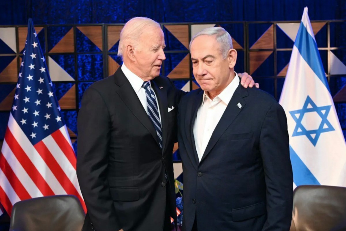 Israël-Iran : Téhéran en a trop dit, les USA déploient d’autres navires de guerre, des avions, des missiles balistiques…
