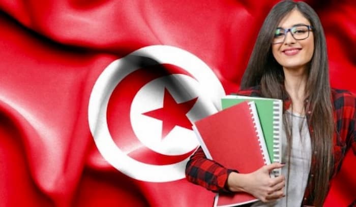 Document: Classements internationaux des universités tunisiennes 2023-2024 et chiffres clés