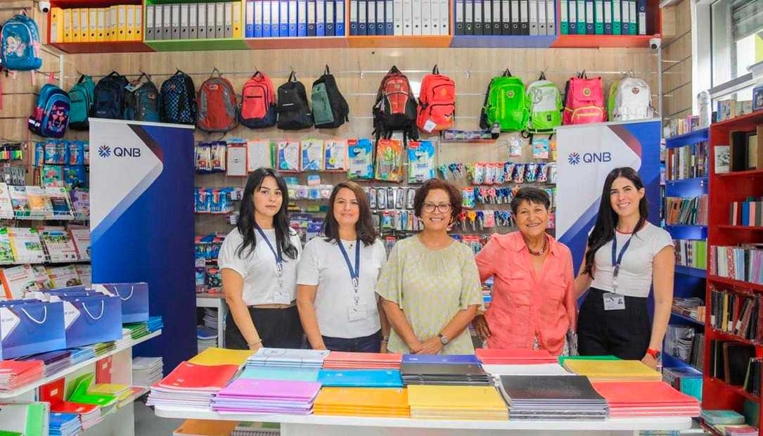 Soutenir l’éducation et garantir l’égalité des chances : QNB offre des bons pour des fournitures scolaires