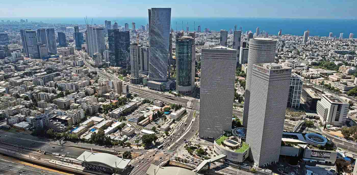 Hezbollah  – Un missile balistique tiré depuis le Liban atteint Tel Aviv pour la première fois