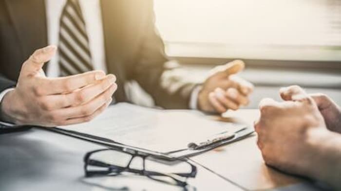 Conditions et délais pour la mise à la retraite avant l’âge légal en 2025