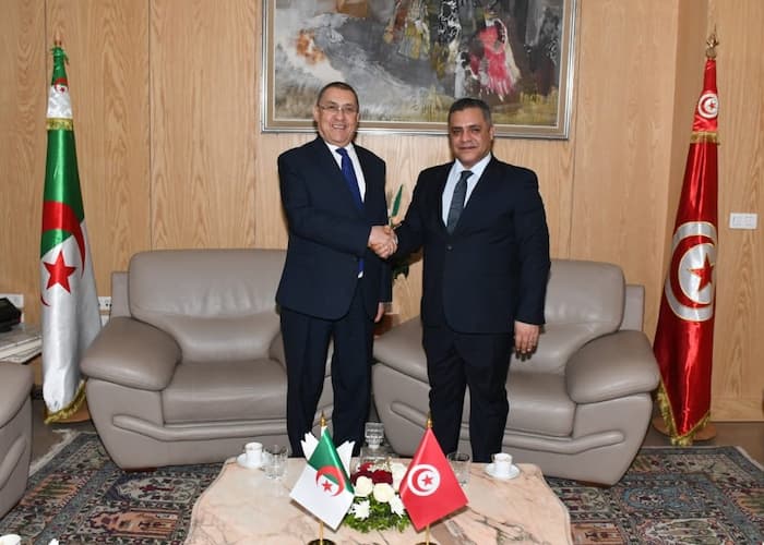 Tunis: Le ministre de l’intérieur reçoit son homologue algérien