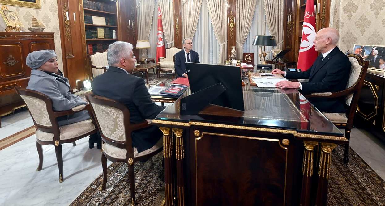 Tunisie : le président Saïed célèbre le centenaire de la Confédération générale des travailleurs tunisiens et prône des réformes audacieuses