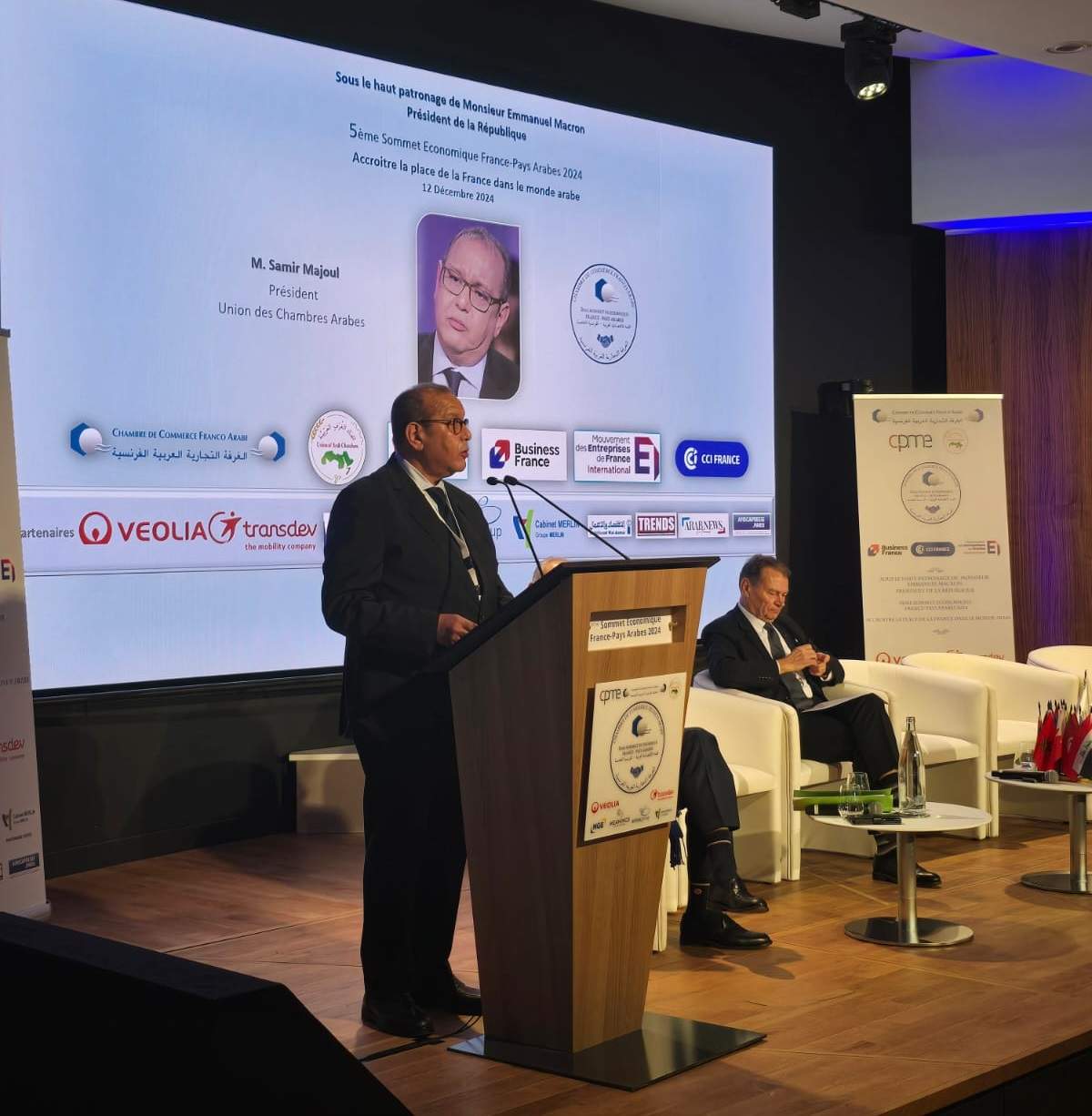 La Tunisie, un hub stratégique pour l’exportation : Samir Majoul au sommet économique France-pays arabes