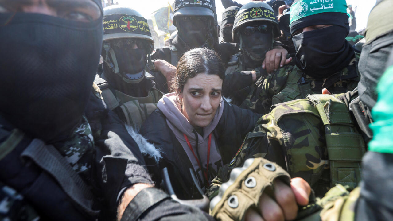 Otages israéliens : Netanyahu réagit mal aux démonstrations de force du Hamas, il gèle tout…