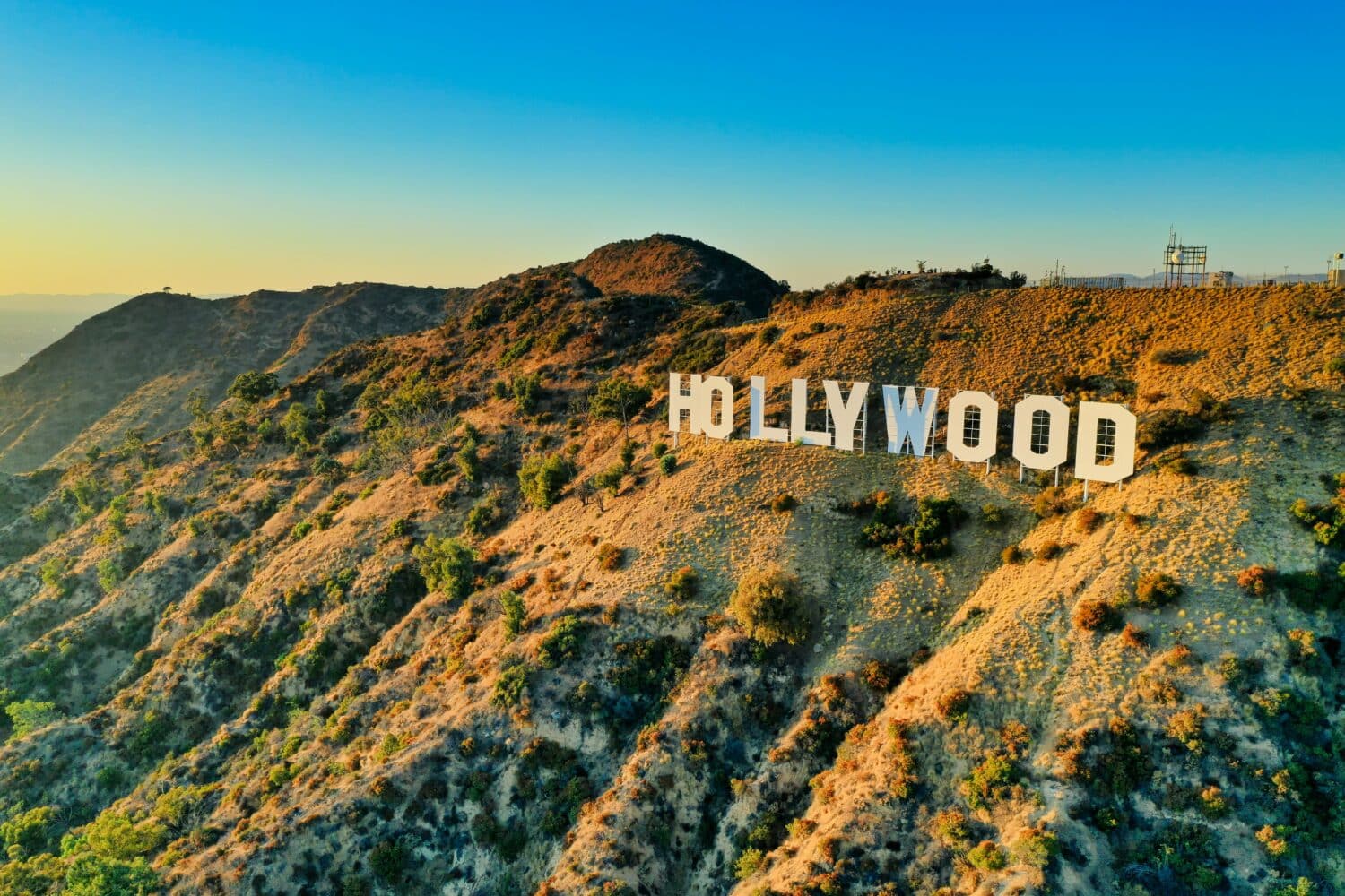 Incendies à Los Angeles: Ces célébrités qui ont tout perdu en cendres