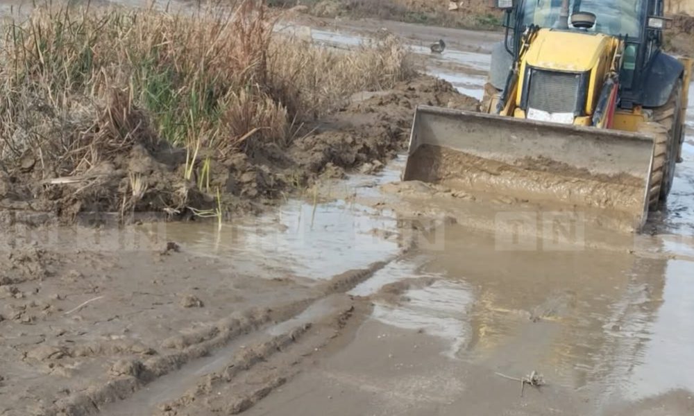 Kef: La route “Kef-Kalaât Senan” coupée en raison de la montée des eaux