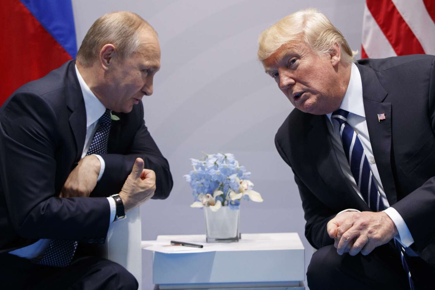 Ukraine : On attendait de Trump qu’il stoppe la guerre en 24h, lui attend sa part du gâteau, les premières réserves en Europe