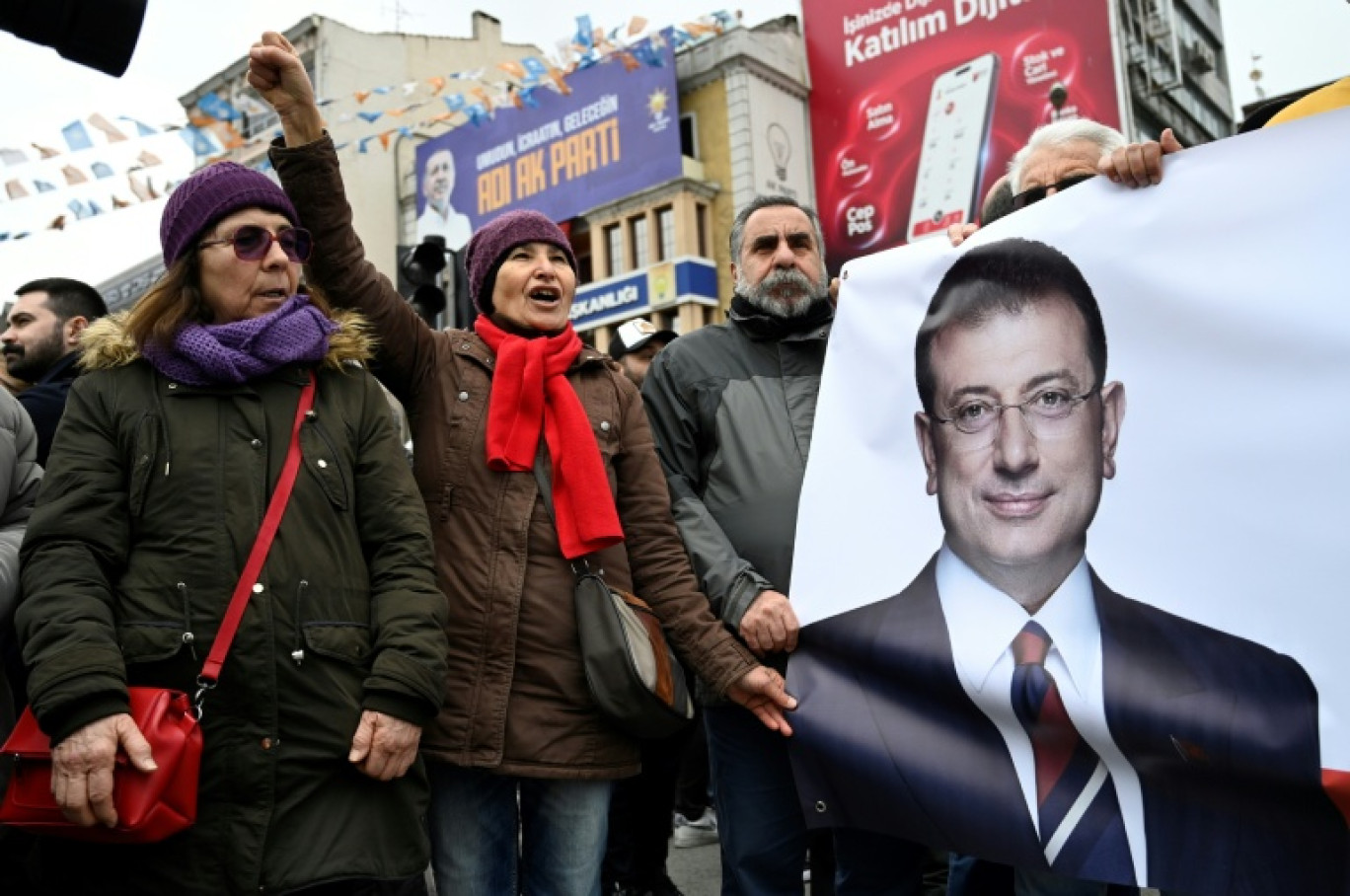Turquie : Pas de miracle pour l’adversaire n°1 d’Erdogan, il est emprisonné