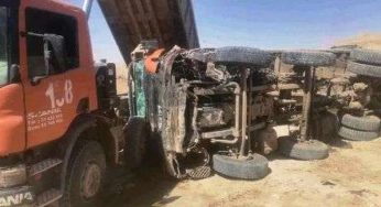 Tunisie – Mdhilla : Deux camions de transport de phosphate se renversent