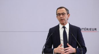 France : On lui ferme la porte de l’Algérie Retailleau ouvre la naturalisation, sa circulaire s’abattra…