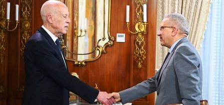 Tunisie – Saïed reçoit le ministre de la santé pour un suivi de sa visite à El Mazzouna