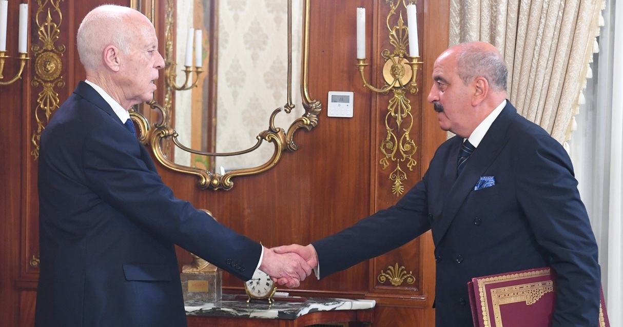 Kaïs Saïed dénonce fermement les ingérences étrangères dans les affaires internes de la Tunisie