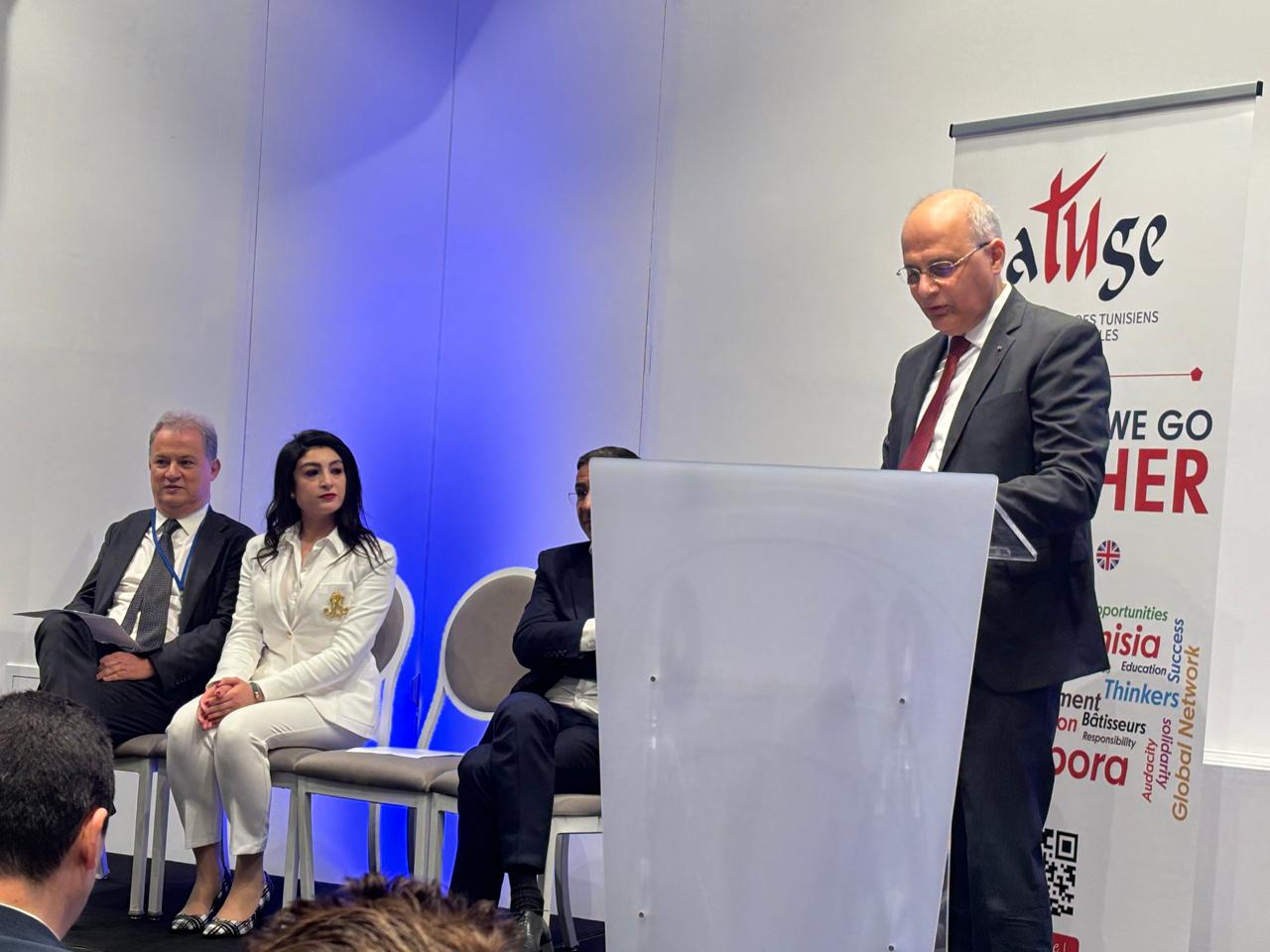 L’ambassadeur de Tunisie à Paris salue les talents tunisiens en France et appelle à bâtir des alliances durables